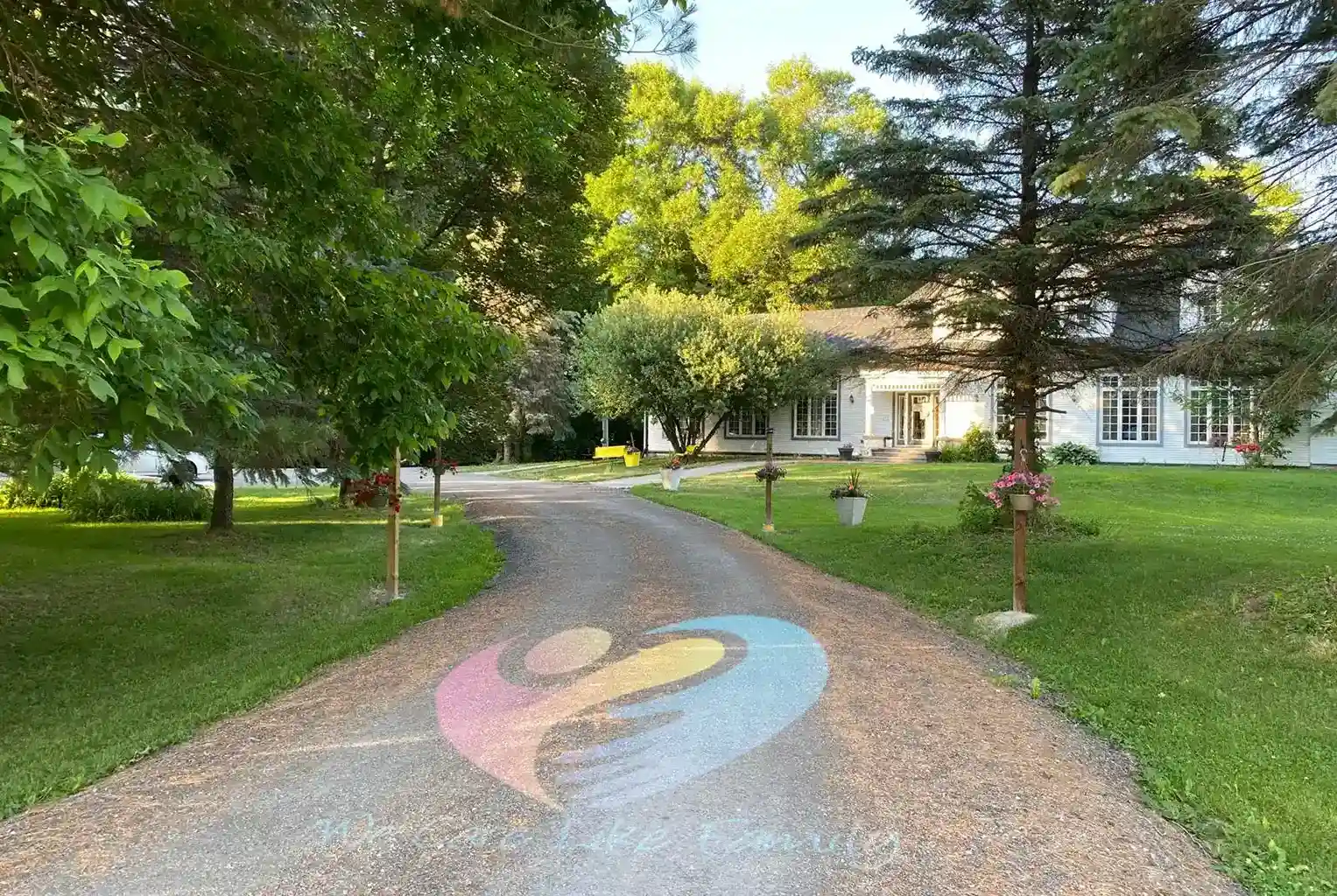 Comfortable living area at Mara Place Residence in Beaverton Ontario