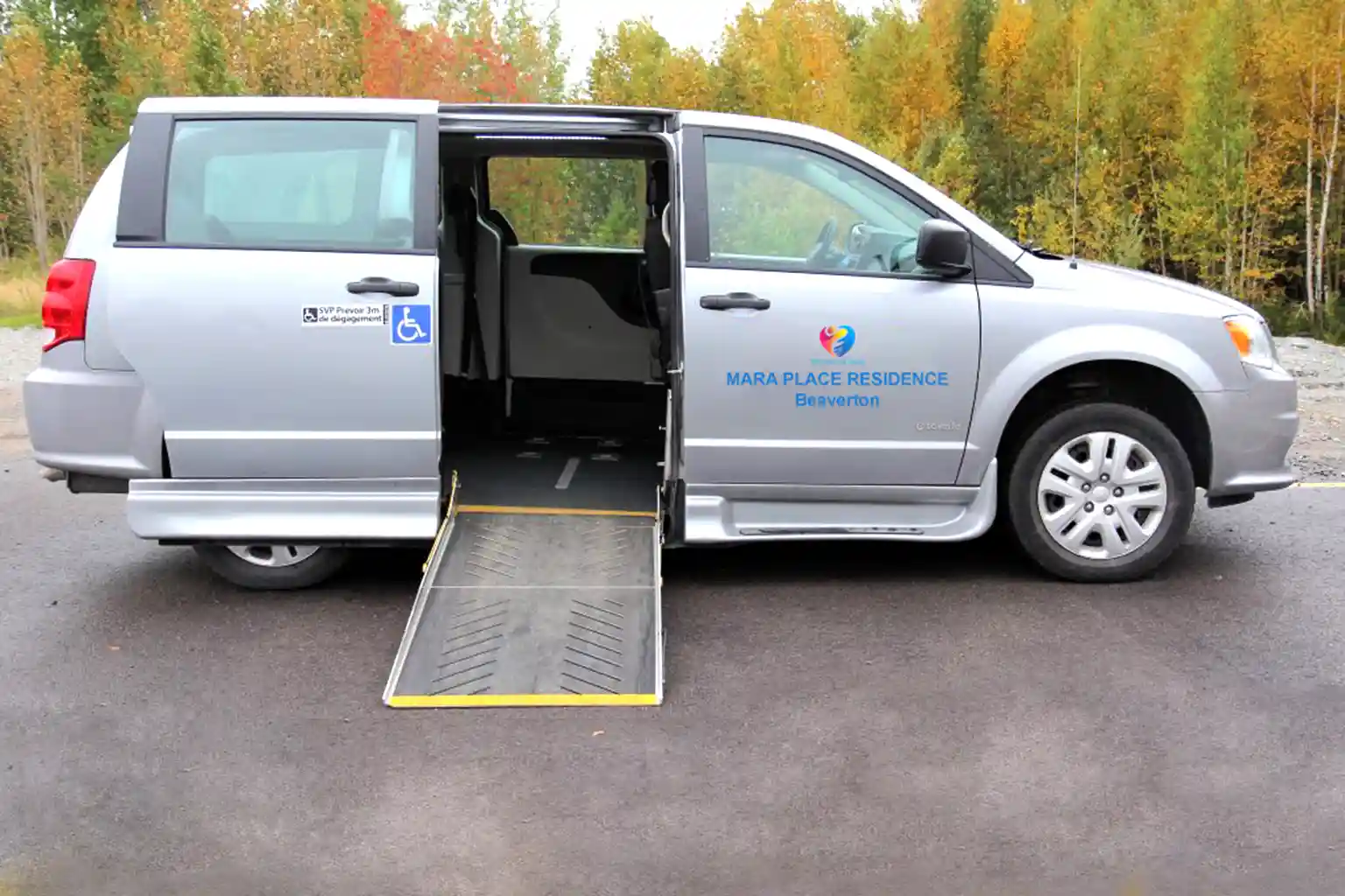 Comfortable living area at Mara Place Residence in Beaverton Ontario